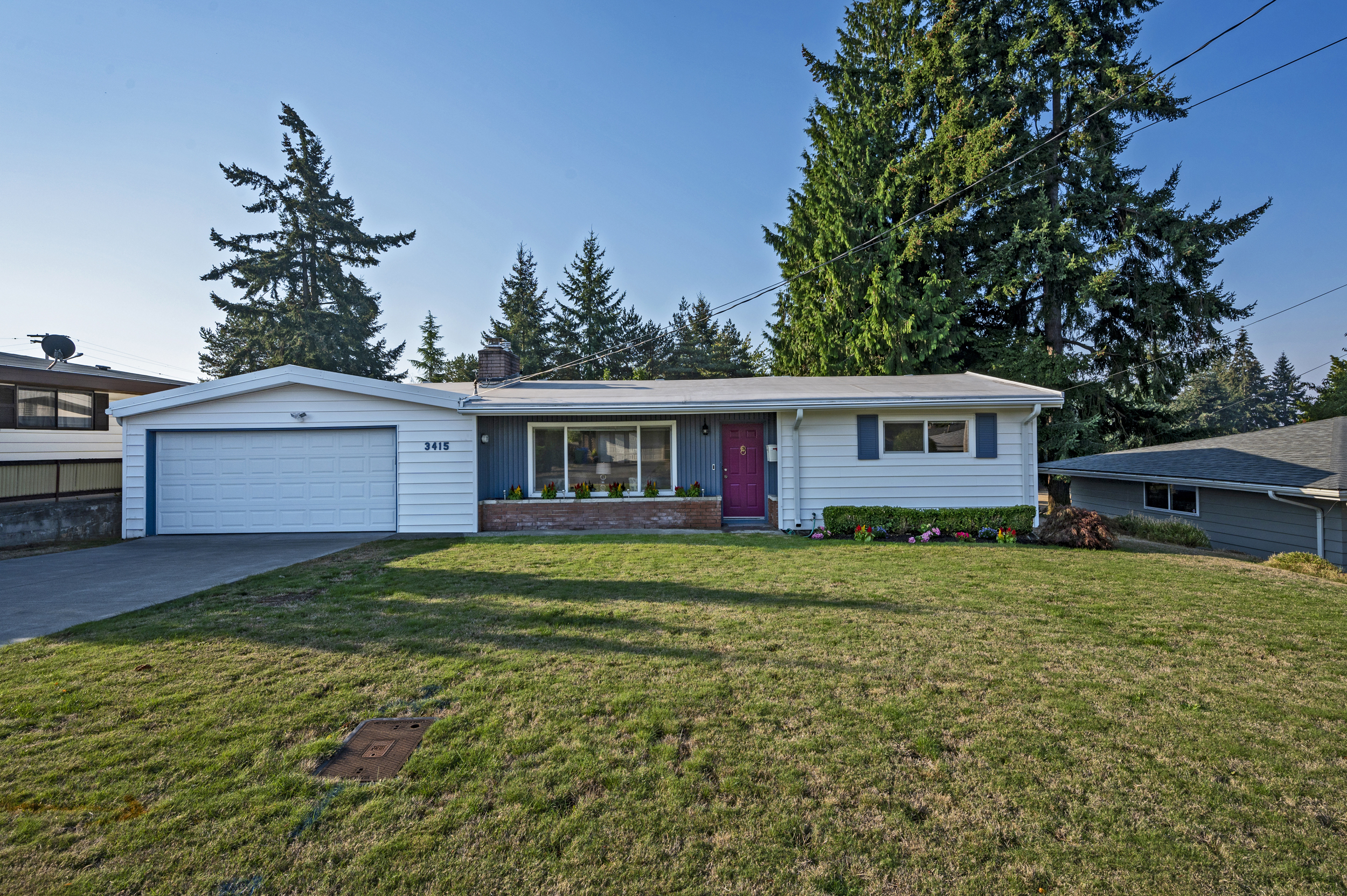 Property Photo: Exterior 3415 NE 10th Place  WA 98056 