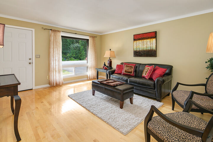 Property Photo: Another angle of the living room 2928 230th Avenue NE WA 98074