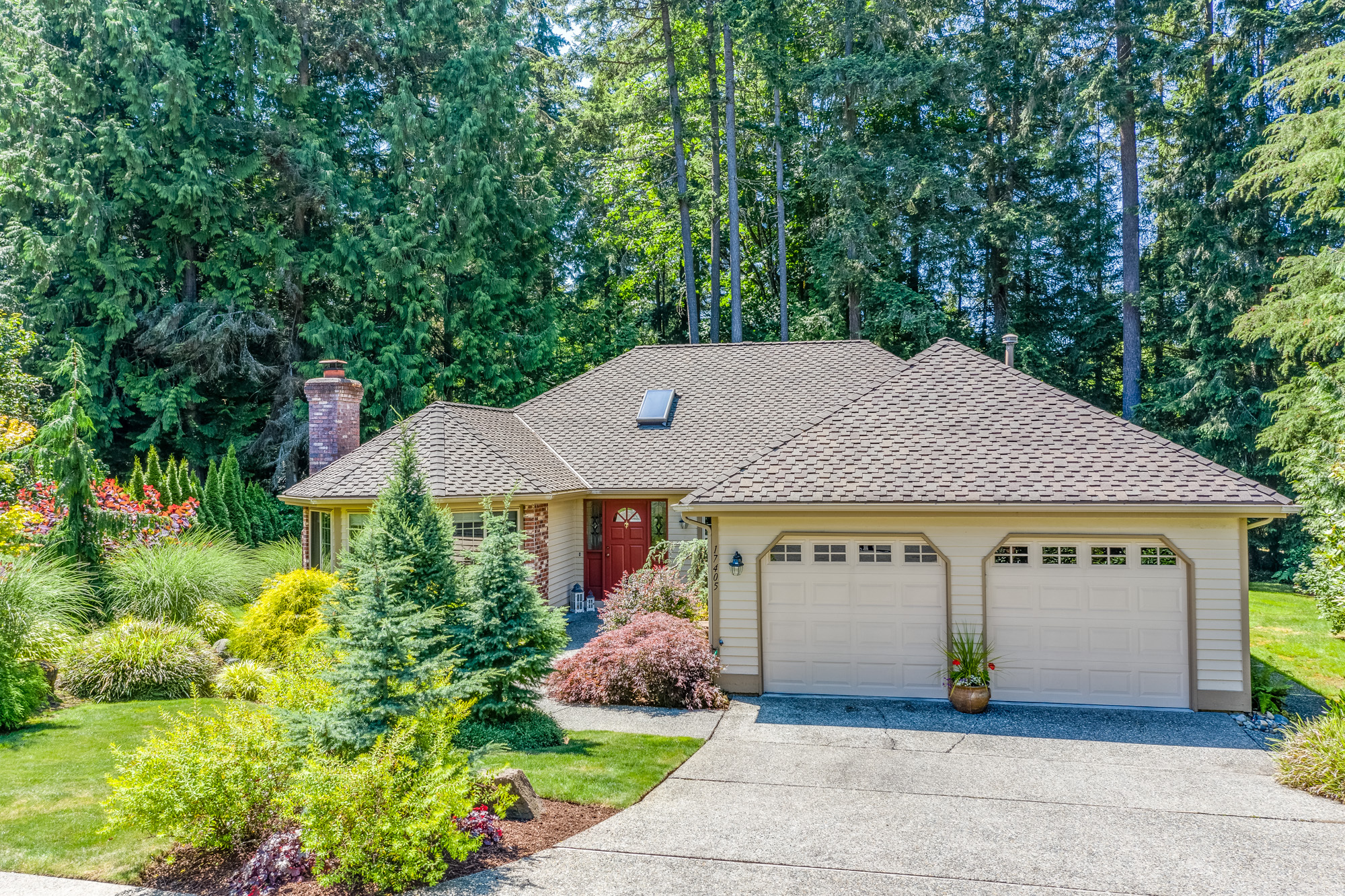 Property Photo:  17405 NE 139th Place  WA 98052 