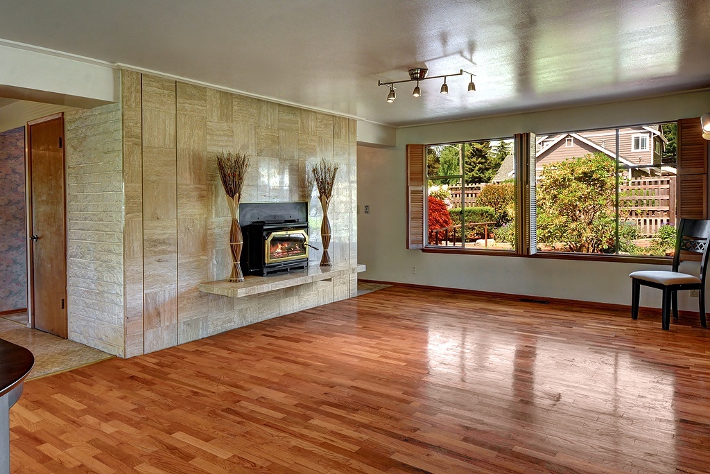 Property Photo: Living room 20028 18th Ave NW WA 98177