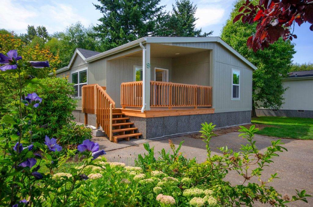 Property Photo: 8585 Harborview Rd 9 WA 98230