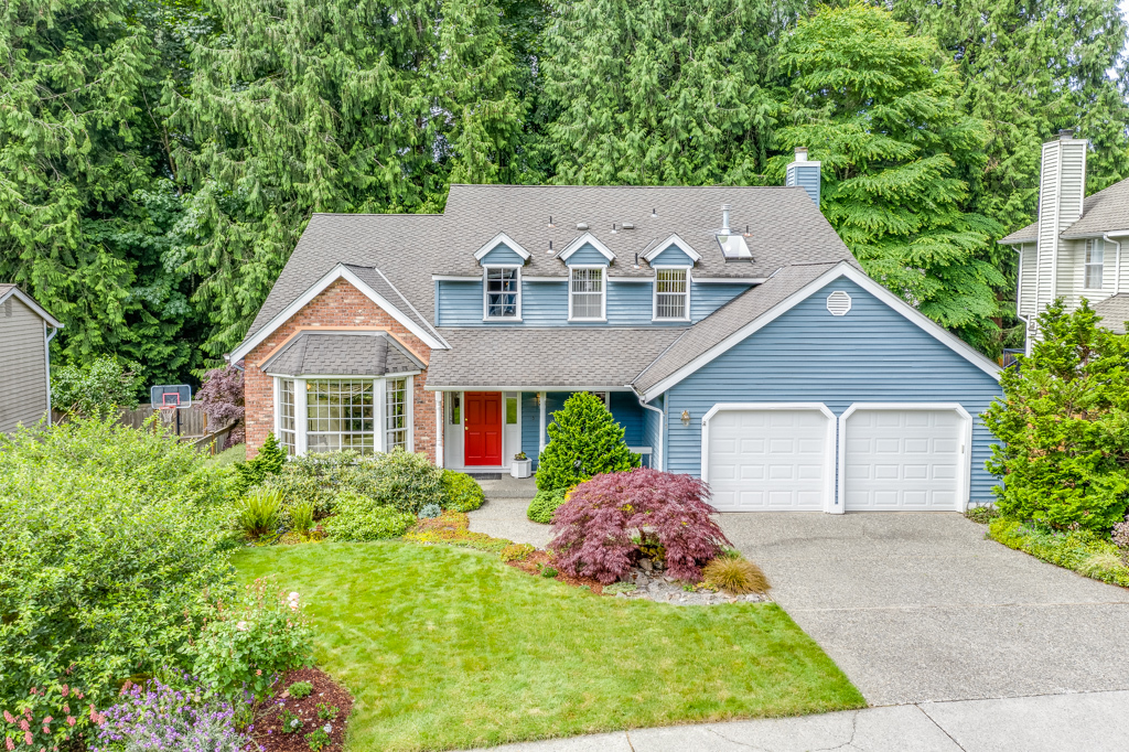 Property Photo: 13815 176th Place NE WA 98052