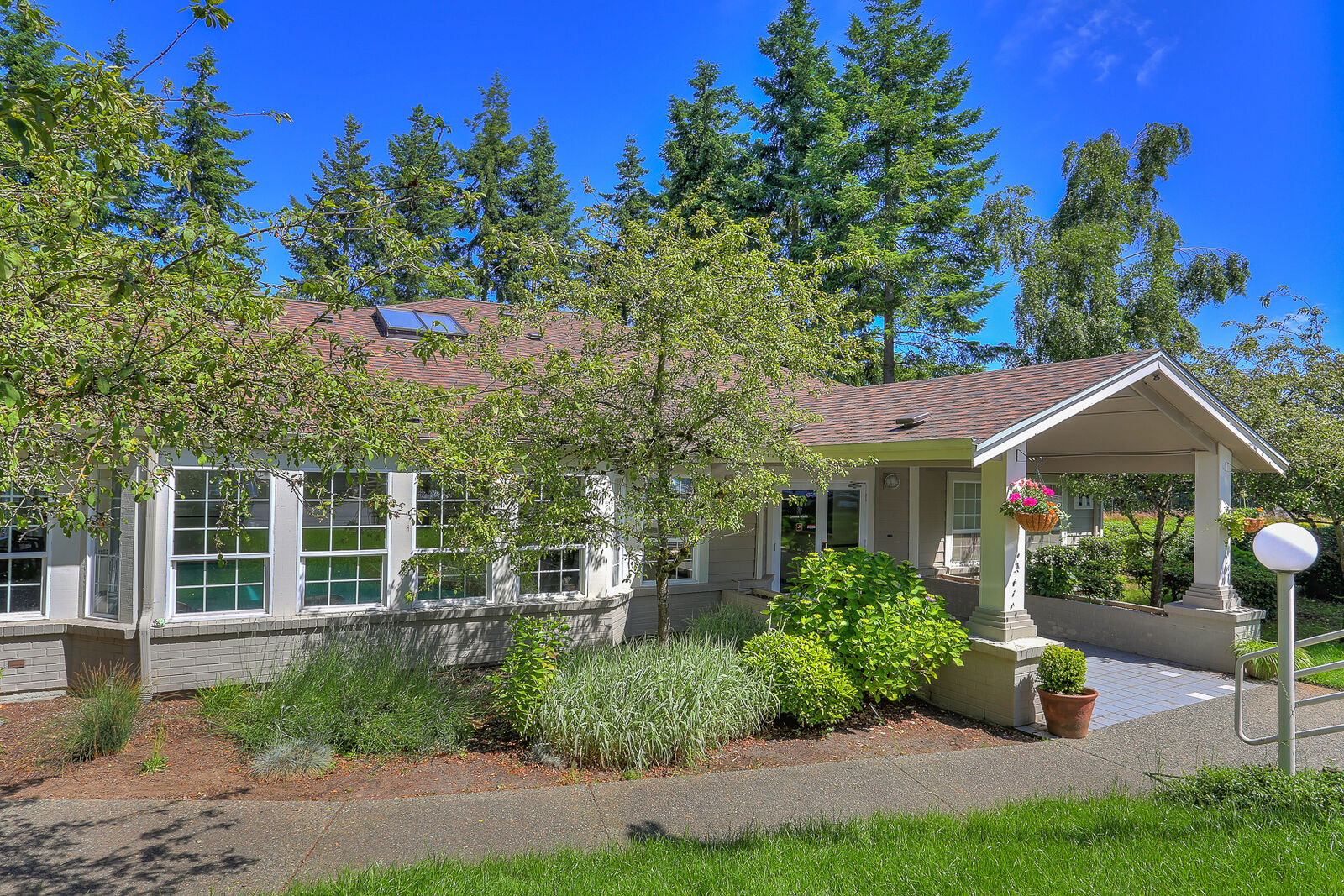 Property Photo: Front 215 100th St SW B208 WA 98204