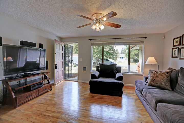 Property Photo: Interiors 3912 119th Place NE  WA 98271 