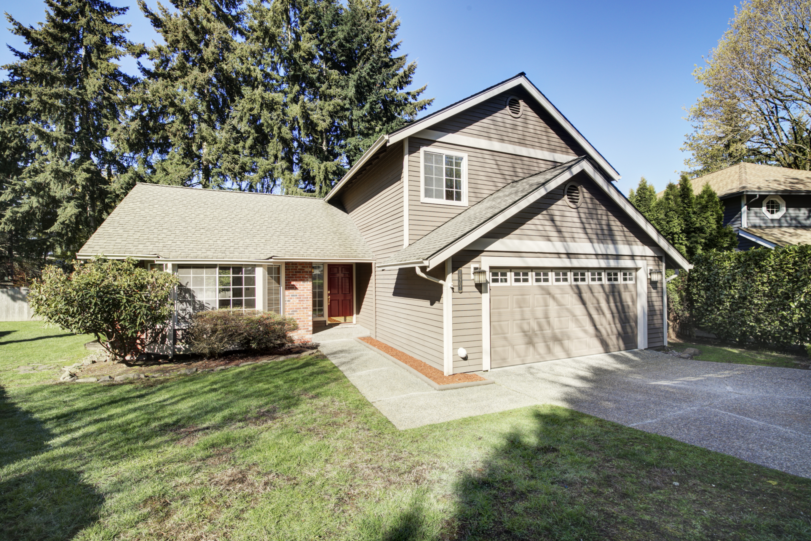 Property Photo:  10907 NE 66th Place  WA 98033 