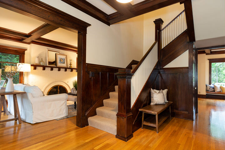 Property Photo: Entry 2502 34th Ave S WA 98144