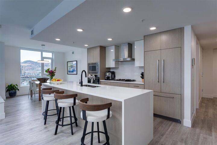 Property Photo:  1588 Ellis Street 1109  BC V1Y 0H1 