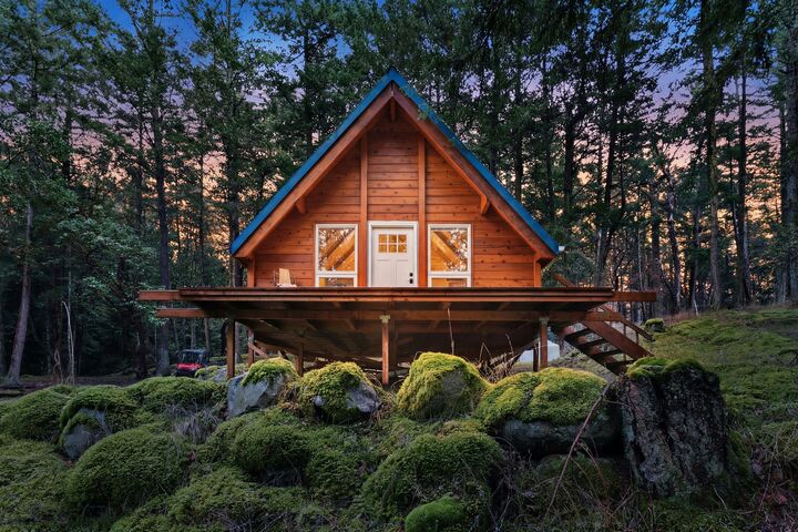 Property Photo:  436  Marine Lane  WA 98250 