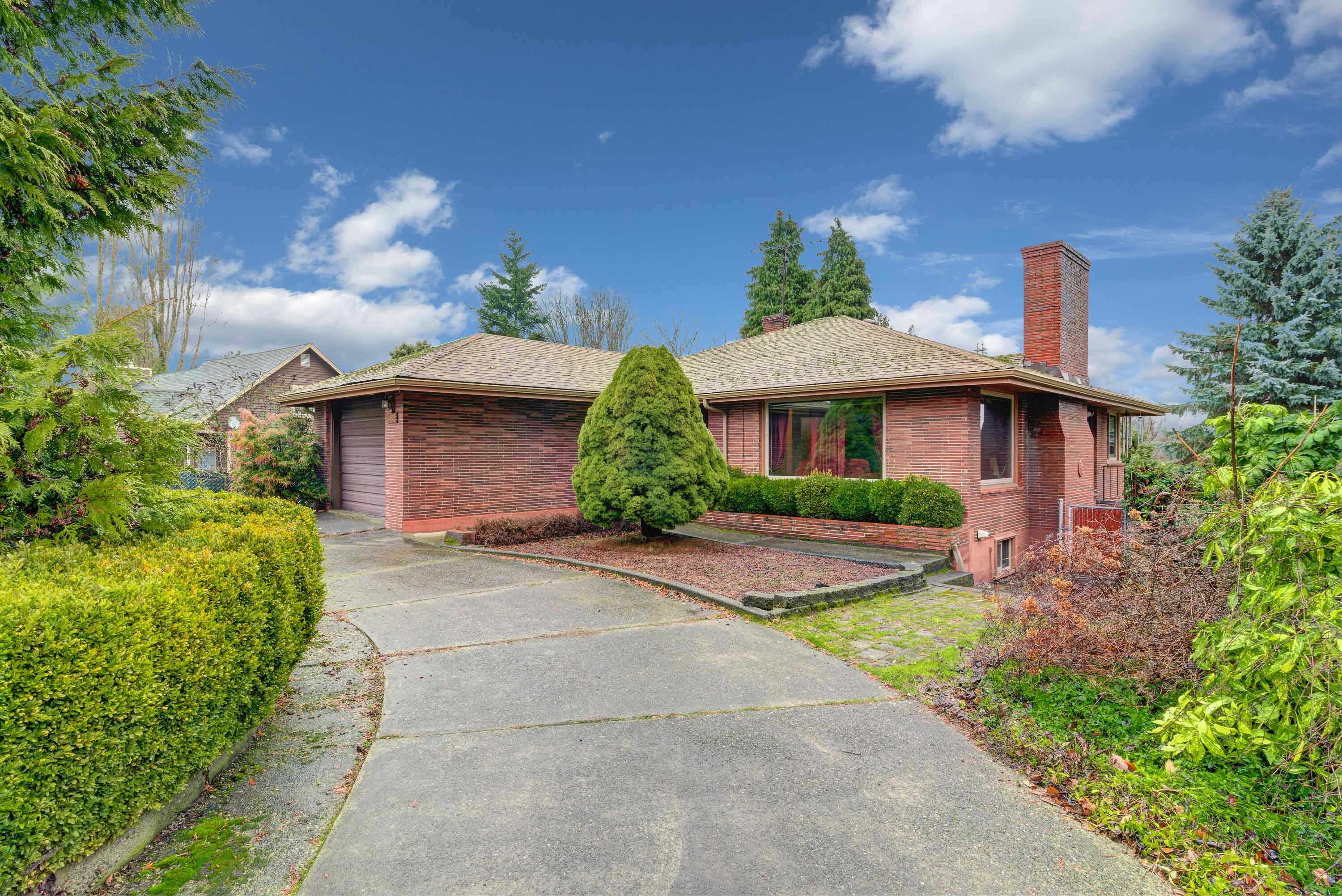 Home For Sale In Tukwila Military Rd S Tukwila Wa