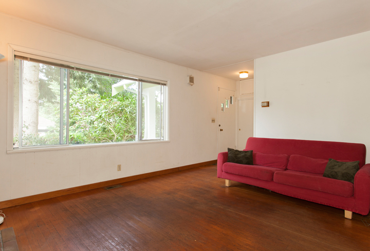 Property Photo: Living room 10054 40th Ave SW  WA 98146 