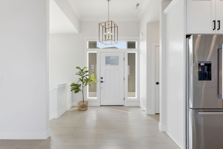 Property Photo: 3603 Orchard St WA 99353