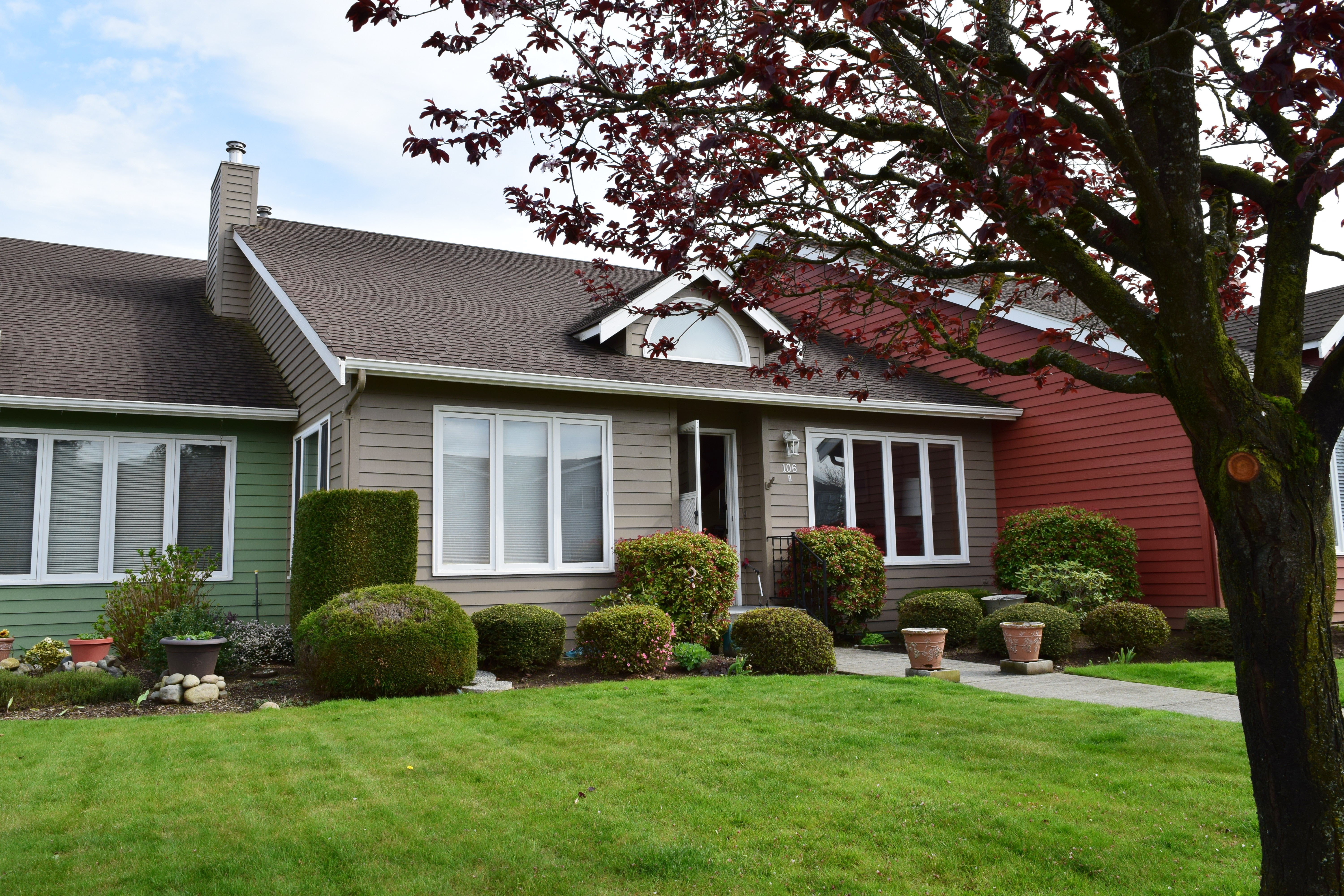 Property Photo: 106 Fairside Dr B WA 98264
