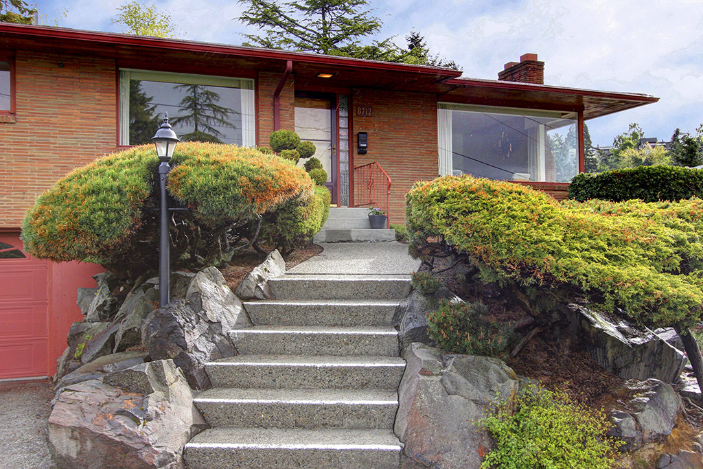 Property Photo: Entry 8712 41st Ave SW  WA 98136 