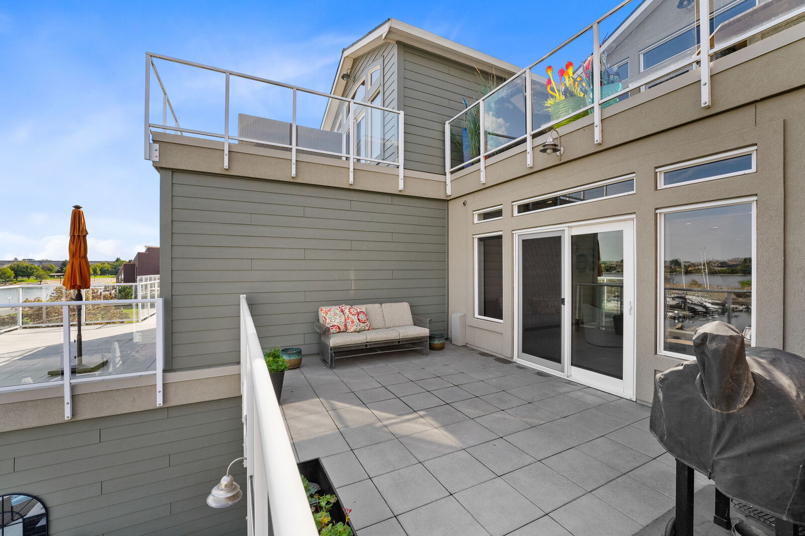 Property Photo:  386 Columbia Point Dr 201  WA 99352 