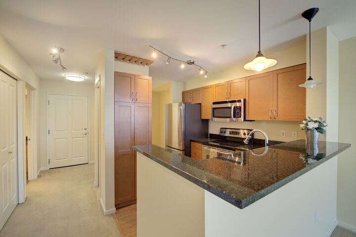 Property Photo: 118 107th Ave NE B108 WA 98004