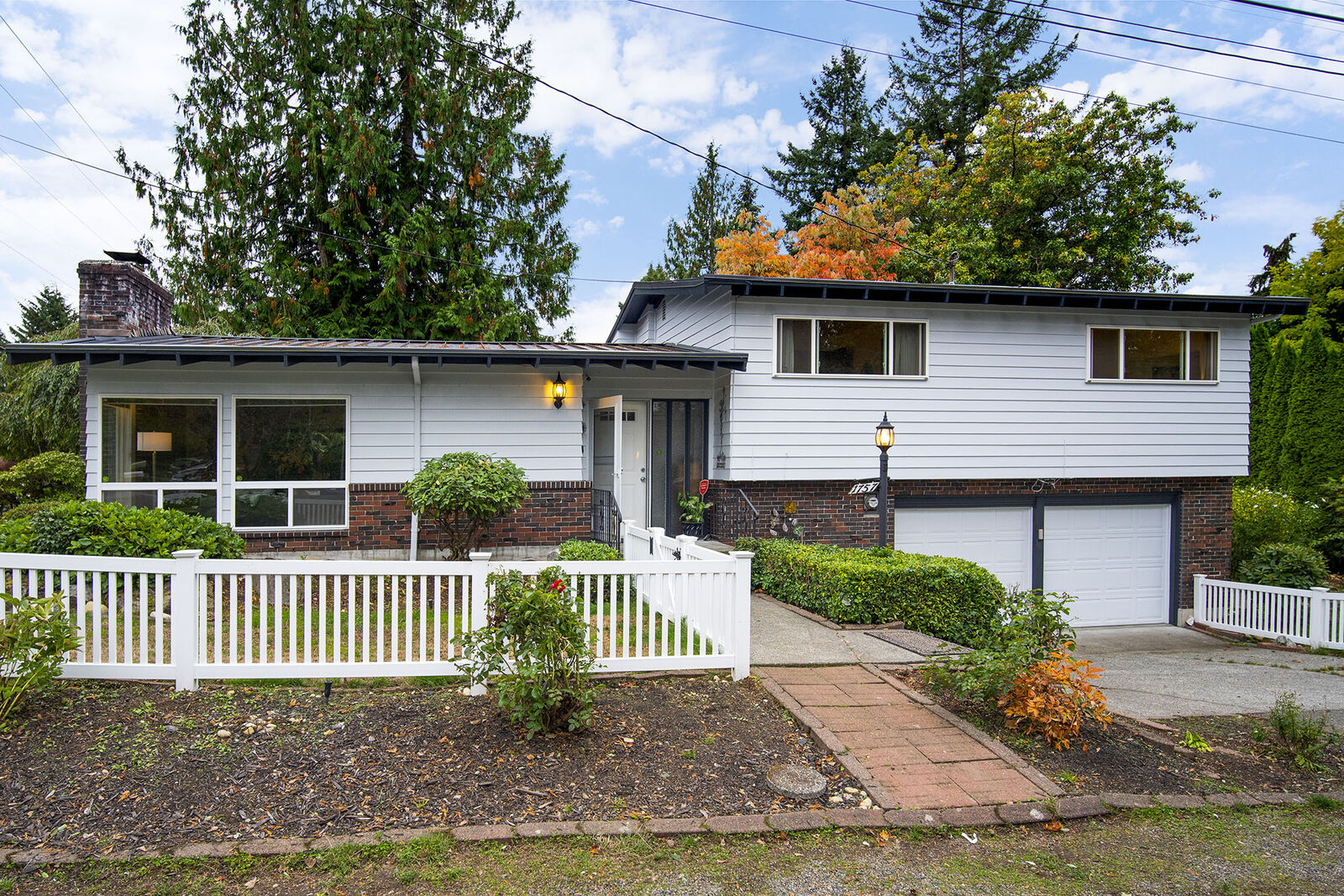 Property Photo:  1757 NE 103rd Street  WA 98125 