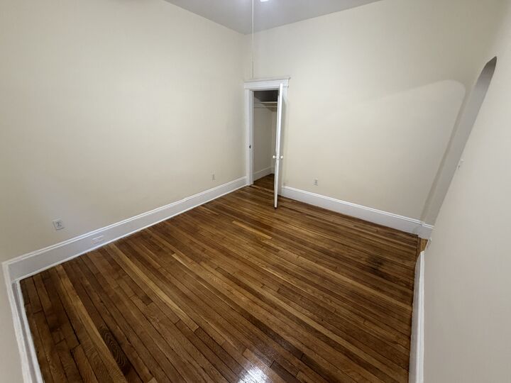Property Photo: 1318 Commonwealth Ave 3A MA 02134