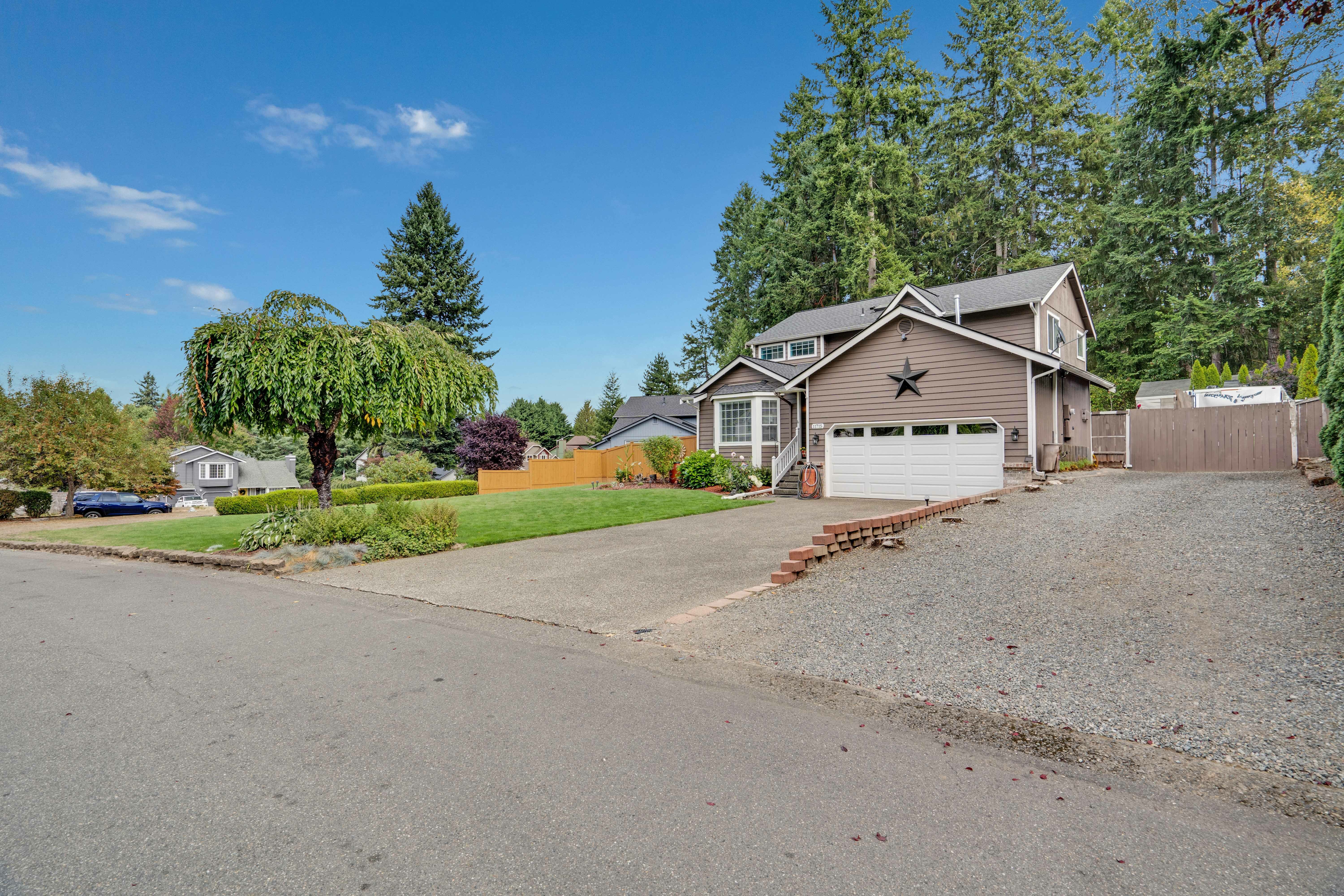 Property Photo:  11715 218th Avenue Ct E  WA 98391 