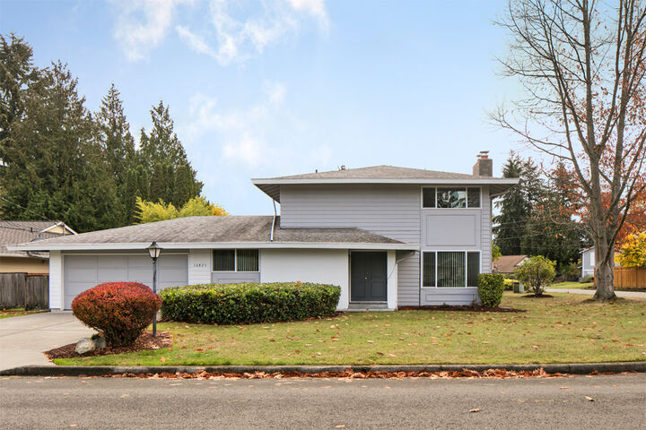 16825 NE 19th Place  Bellevue WA 98008 photo