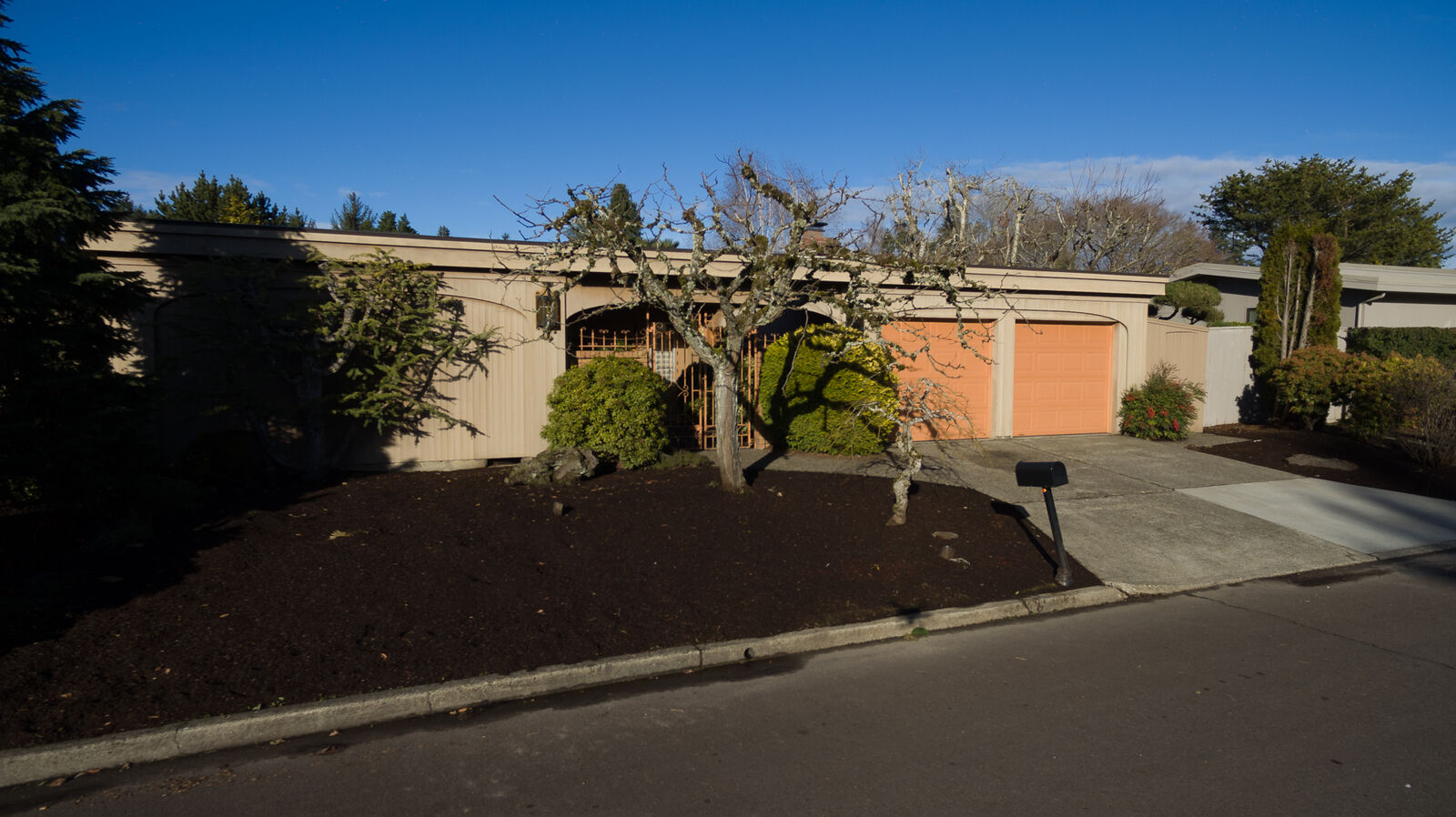 Property Photo:  9915 SW Regal Dr  OR 97225 