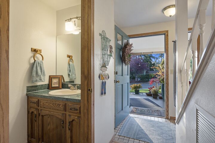 Property Photo: Interior 588 SW Quilcene Lane WA 98277