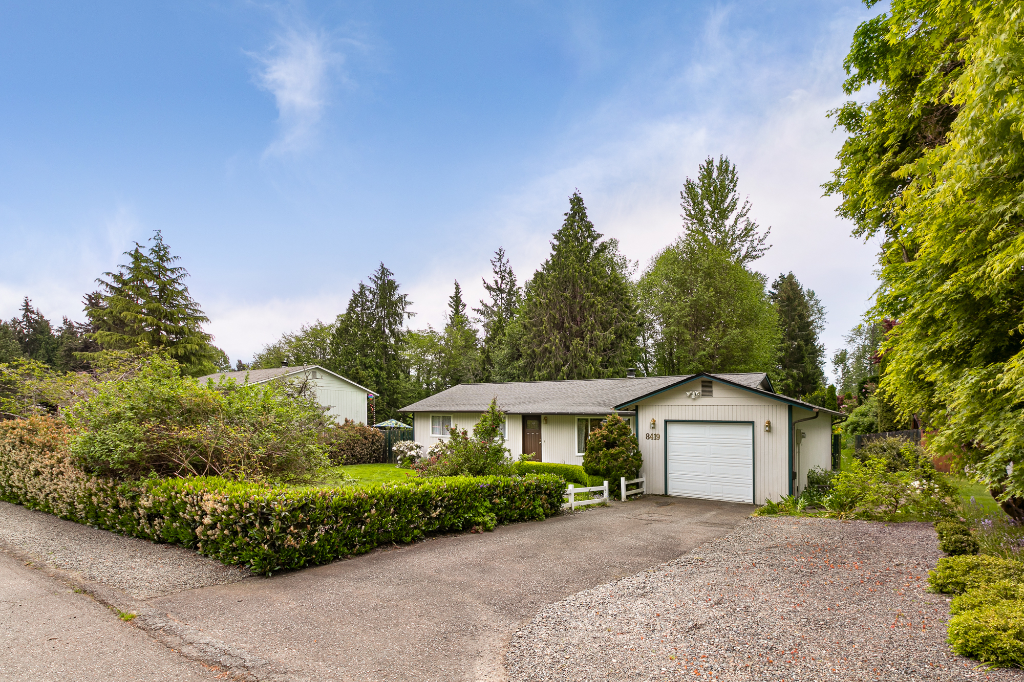 Property Photo:  8419 NE 143rd Street  WA 98034 