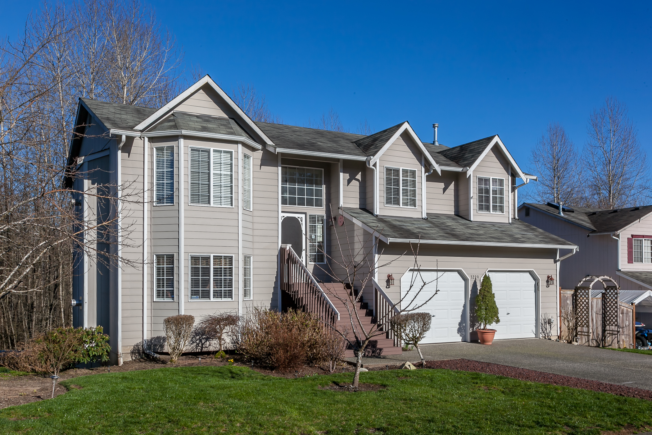 Property Photo: 3229 Lake Dr WA 98258