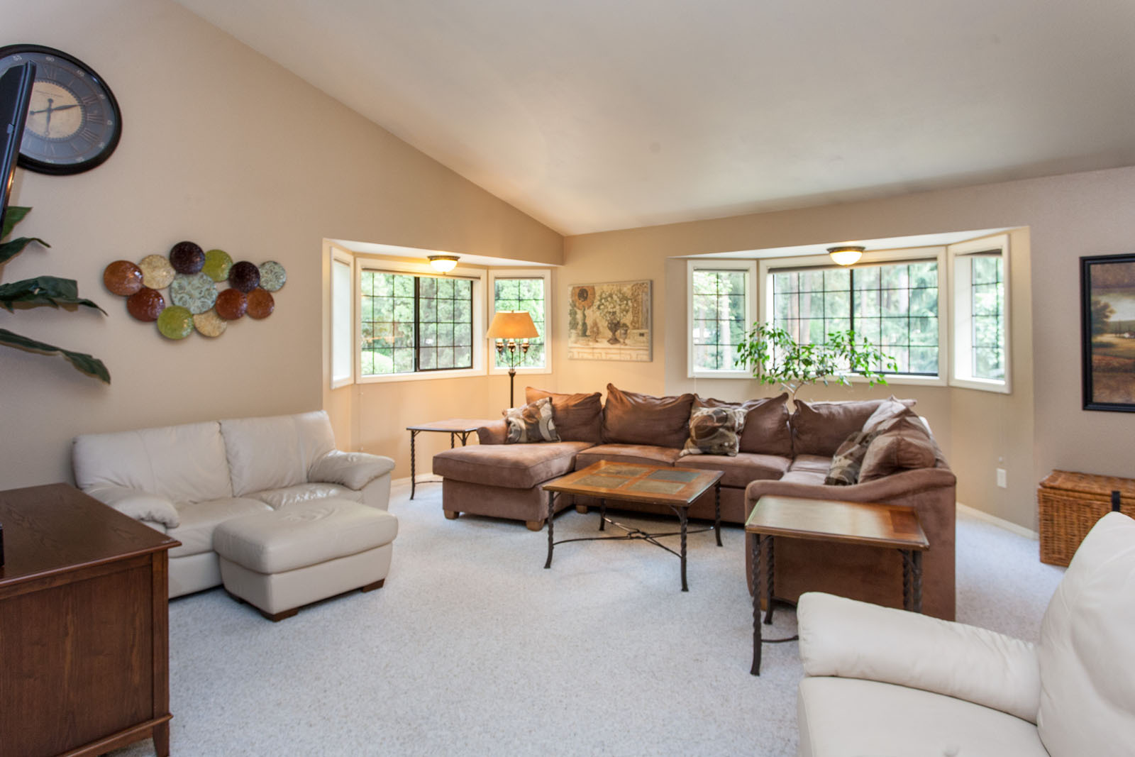 Property Photo: Great room 31780 NE 171st St WA 98019