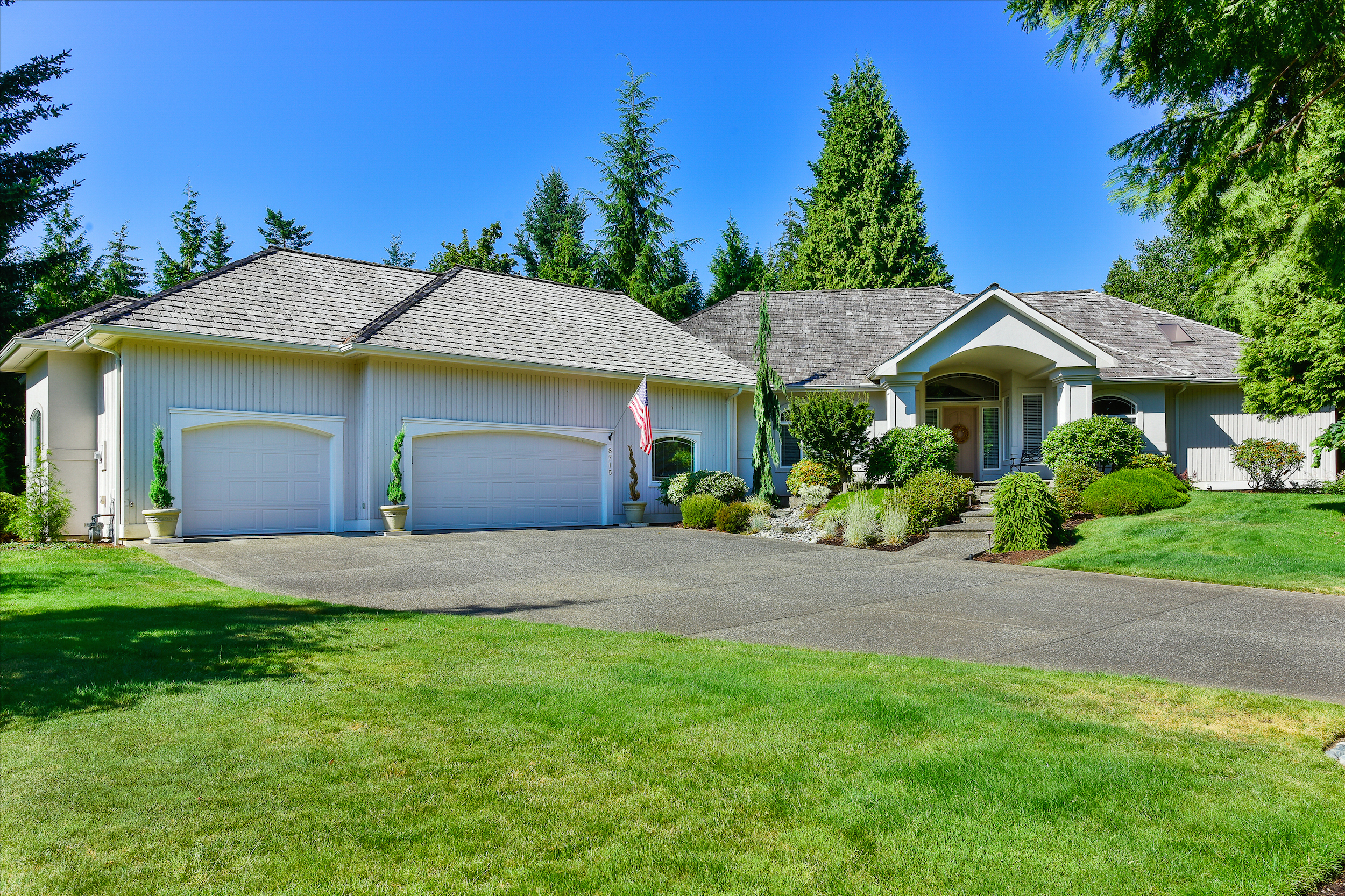 Property Photo:  8715 Bufflehead Ct  WA 98230 