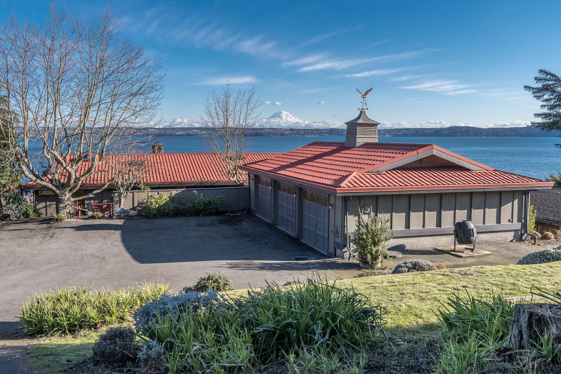 Property Photo:  25776 Gold Beach Dr SW  WA 98070 