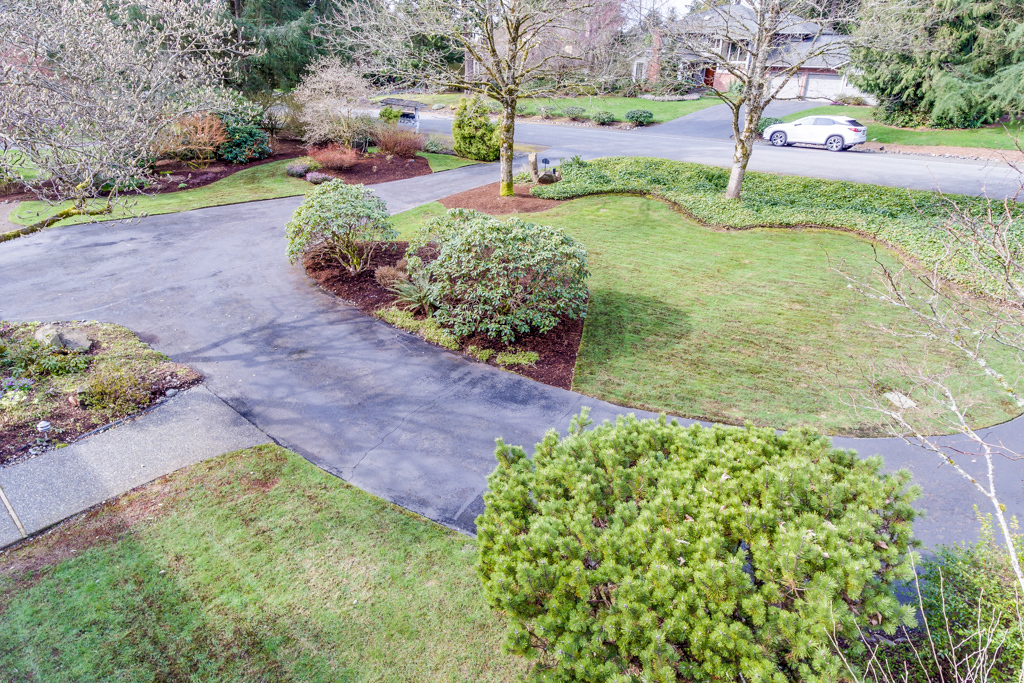 Property Photo:  13938 180th Ave NE  WA 98052 