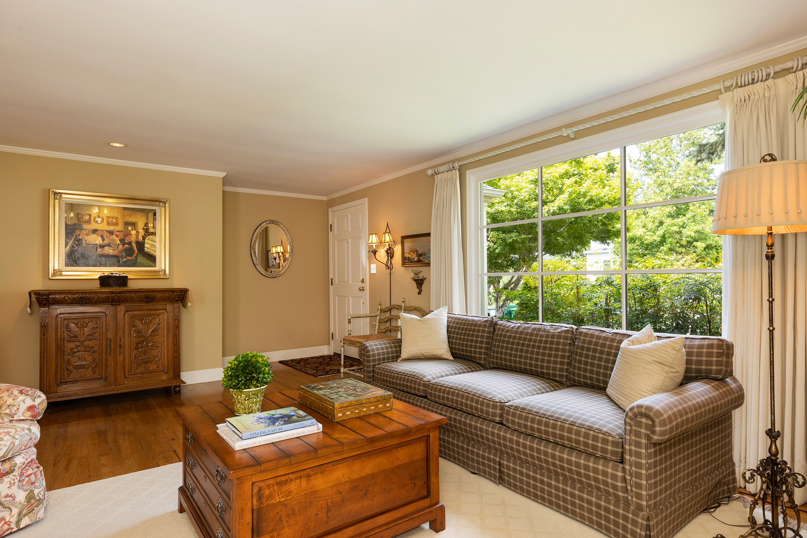 Property Photo: Living Room 5723 NE 56th St  WA 98105 