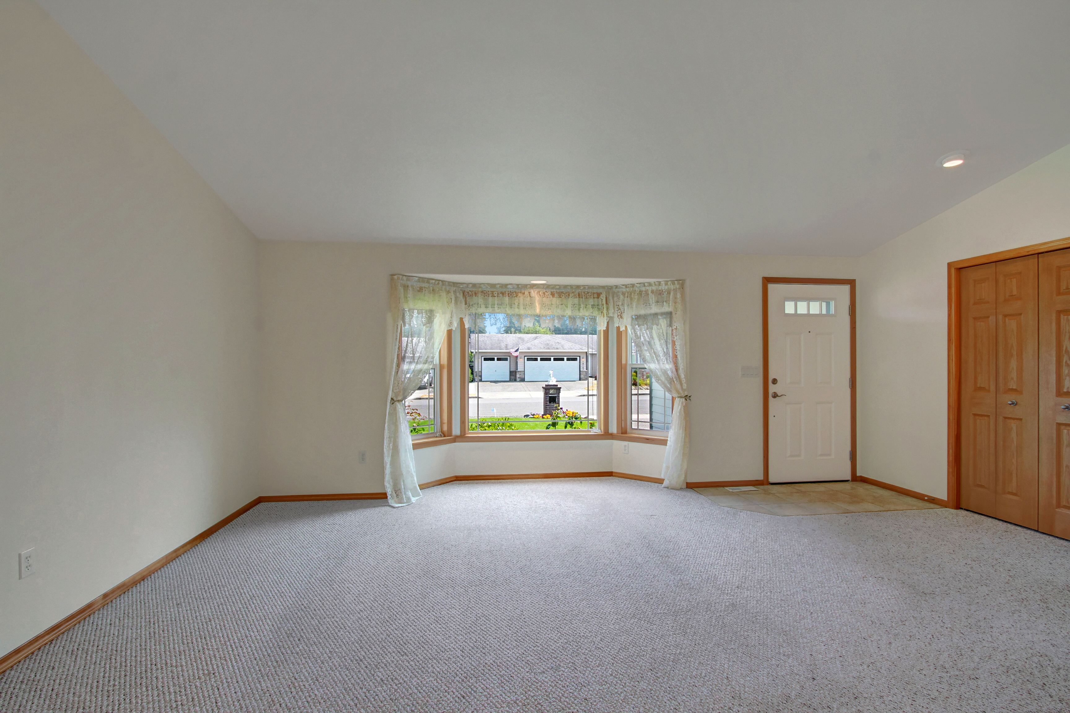 Property Photo:  19112 45th Dr NE  WA 98223 