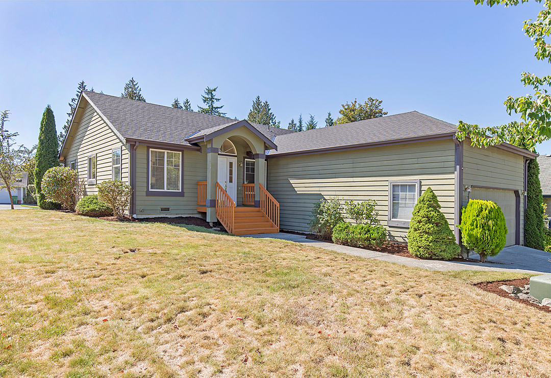 Property Photo:  8518 3rd St SE  WA 98258 