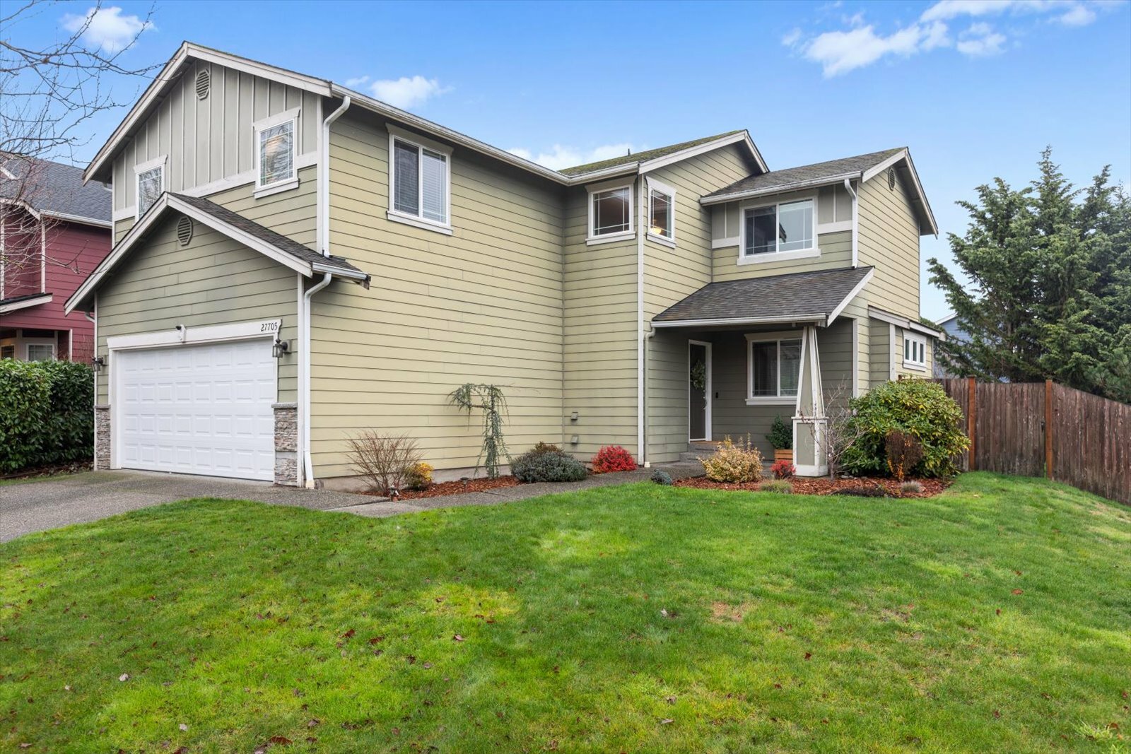 Property Photo:  27705 Ridge Way  WA 98292 