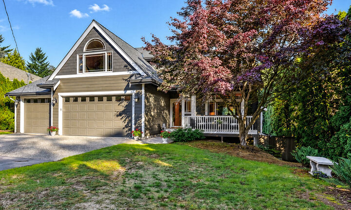 Property Photo: 20410 80th Avenue NE WA 98028